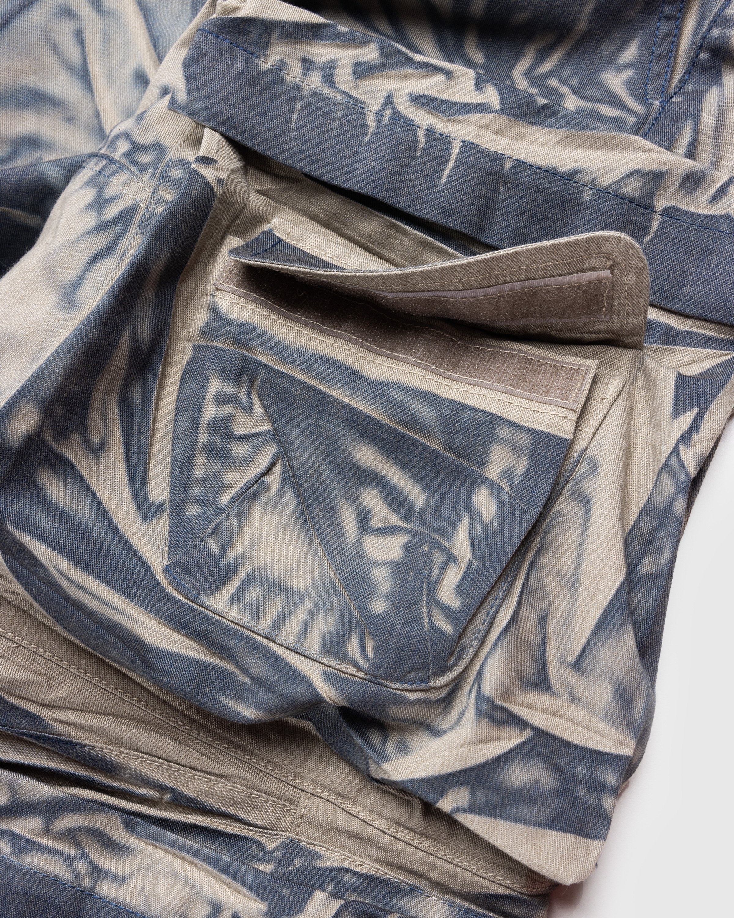 Denim house cargo pants best sale